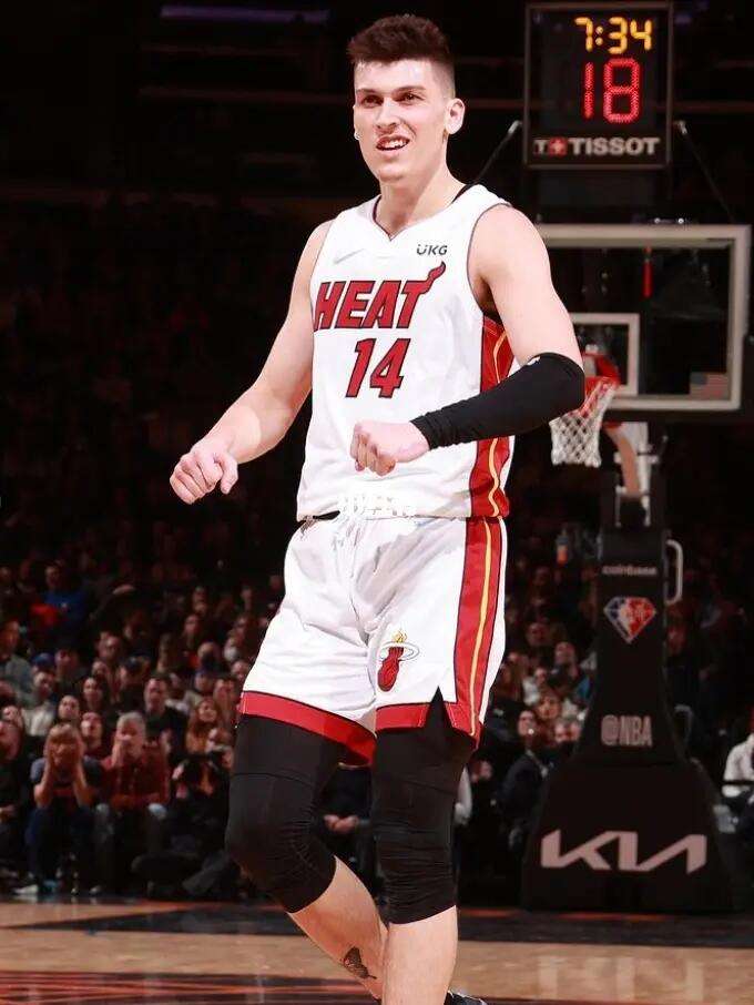 篮球应始终 篮球应始终